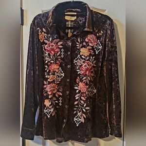 Savanna Jane Velvet Floral Button Long Sleeve top